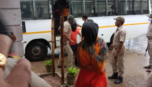 କିନ୍ନର ନେଇଗଲେ ଜୀବନ : ସାଥୀଙ୍କ ସହ ମିଶି ଯୁବକଙ୍କୁ ହତ୍ୟା କଲେ; ଗିରଫ ୭ ଅଭିଯୁକ୍ତଙ୍କ ମଧ୍ୟରେ ଜଣେ ନାବାଳକ