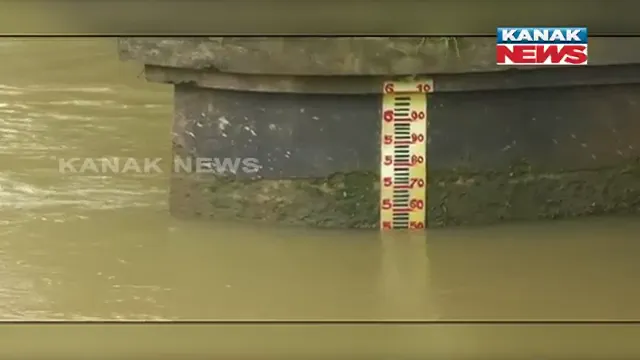 ବଢିଲା ବନ୍ୟା ଆଶଙ୍କା! ୧୩ ନଦୀରେ ବଢୁଛି ଜଳ ସ୍ତର 