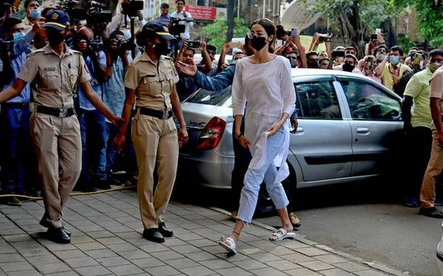 ଅନନ୍ୟାଙ୍କ ପାଇଁ ବଢୁଛି ବିବାଦ, ୨ ଦିନର ଜେରା ପରେ ପୁଣି ସୋମବାର ଜେରା କରିବାକୁ ଏନସିବି ପଠାଇଲା ନୋଟିସ