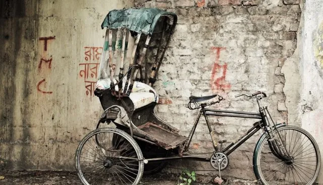 ରିକ୍ସା ଚାଳକଙ୍କୁ ଆସିଲା ନୋଟିସ । ୩ କୋଟି ଟଙ୍କା ଟ୍ୟାକ୍ସ ଭରିବାକୁ କହିଲା ଆୟକର ବିଭାଗ ।