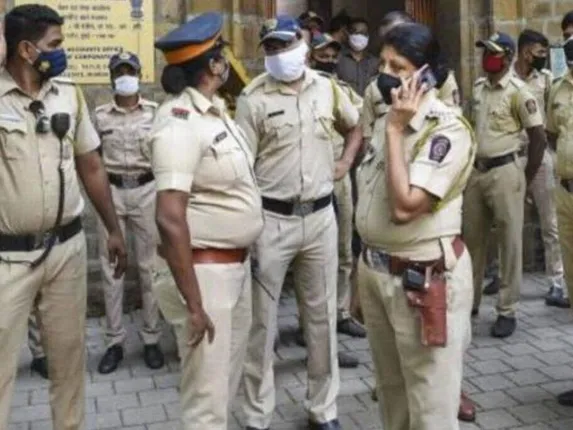 ମୁମ୍ବାଇ ନାରକୋଟିକ୍ ସେଲକୁ ବଡ ସଫଳତା, ୨୧ କୋଟିର ଡ୍ରଗ୍ସ ସହ ମହିଳା ଗିରଫ