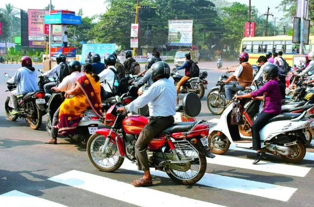 ପରିବହନ ପ୍ରାଧୀକରଣର କଡା ନିୟମ : ୪୦ ଡେଇଁବନି ବାଇକ୍ କଣ୍ଟା, ନିୟମ ଭାଙ୍ଗିଲେ ହେବ କଡା କାର୍ଯ୍ୟାନୁଷ୍ଠାନ