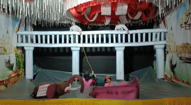 କାଳୀପୂଜା ମଣ୍ଡପରେ ଶୋଭା ପାଇଲା ସାହସୀ ସାମ୍ବାଦିକ ଅରିନ୍ଦମ ଦାସଙ୍କ କାହାଣୀ । ସେଦିନ 'ଅପରେସନ ଗଜରାଜ' ବେଳେ ଚାଲିଯାଇଥିଲା ଜୀବନ ।