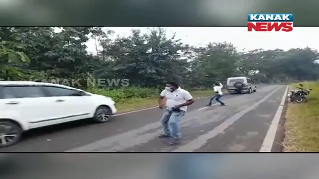 ମନ୍ତ୍ରୀ ଓ ଶାସକ ଦଳର ନେତାଙ୍କୁ ଘାରିିଛି ଅଣ୍ଡା ମାଡ଼ ଭୟ: ସବୁ ମନ୍ତ୍ରୀଙ୍କୁ ଅଣ୍ଡା ମାରିବାକୁ କଂଗ୍ରେସର ଧମକ ପରେ ଚିନ୍ତାରେ ନେତା ମନ୍ତ୍ରୀ 