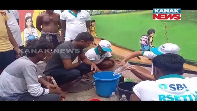 ଜେଲରୁ ରୋଜଗାର କରୁଛନ୍ତି ବିଚାରାଧିନ ବନ୍ଦୀ: ଅନ୍ତେବାସୀଙ୍କ ଦ୍ୱାରା ପ୍ରସ୍ତୁତ ହେଉଛି ବିଭିନ୍ନ ପ୍ରକାର ସାମଗ୍ରୀ