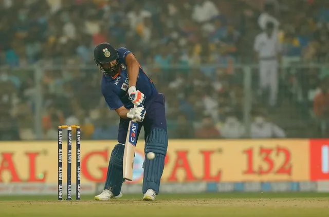 ରୋହିତଙ୍କ ଅର୍ଦ୍ଧଶତକ, ଶେଷ ଓଭରରେ ଦମ ଦେଖାଇଲେ ଦୀପକ: ନ୍ୟୁଜିଲାଣ୍ଡକୁ ୧୮୫ ରନ ଟାର୍ଗେଟ ଦେଲା ଭାରତ