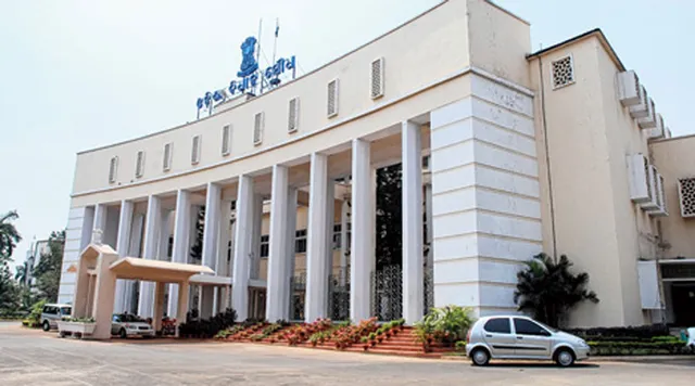 ଅପରାହ୍ନରେ ଅଧିବେଶନ ଆରମ୍ଭ ହେବା ପରେ ବିରୋଧୀଙ୍କ ହଙ୍ଗାମା । ସୋମବାର ପର୍ଯ୍ୟନ୍ତ ଗୃହ ମୁଲତବୀ ।