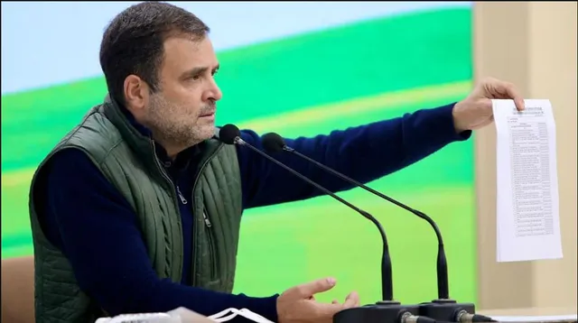 ଆନ୍ଦୋଳନ ବେଳେ ମୃତ କୃଷକଙ୍କ ଚିଠା ଦେଖାଇଲେ ରାହୁଲ ଗାନ୍ଧୀ, ସରକାରଙ୍କ ପାଖରେ ରଖିଲେ ଏଭଳି ଦାବି