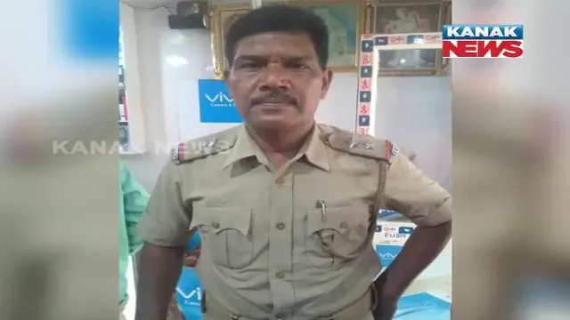 ଭିଜିଲାନ୍ସ ଜାଲରେ ବଙ୍ଗୋମୁଣ୍ଡା ଥାନା ଅଧିକାରୀ : ଟଙ୍କା ଧରି ଯାଉଥିବା ବେଳେ ଧରିଲା ପୋଲିସ