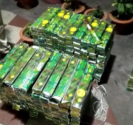 ମଶା ଧୂପ ବି ନକଲି : ପାରାଦୀପ ତାରେଣୀଗଡ଼ାରେ ନକଲି ମଶା ଧୂପ ପ୍ରସ୍ତୁତି ୟୁନିଟ ଉପରେ ଚଢ଼ାଉ, ଜଣେ ଗିରଫ