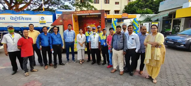 ରେଡିଓ ଚକଲେଟ ପକ୍ଷରୁ ପେଟ୍ରୋଲ ପମ୍ପରେ ଏଫଏମ ସେବା ଆରମ୍ଭ