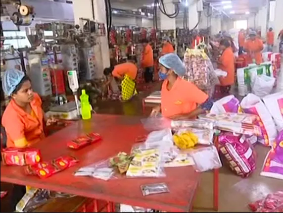 ମସଲା ଉଦ୍ୟୋଗ କ୍ଷେତ୍ରରେ ବହୁ ଆଗରେ ପହଞ୍ଚିଛି ଭାରତ ମସଲା । ଆଗକୁ କେଚ୍ ଅପ ଉତ୍ପାଦ ପାଇଁ ଲକ୍ଷ୍ୟ