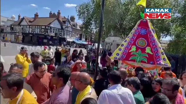 ଲଣ୍ଡନ ଦେଖିଲା ମହାପ୍ରଭୁଙ୍କ ବାହୁଡ଼ାଯାତ୍ରା । ଘଣ୍ଟ, ମୃୃଦଙ୍ଗ ବଜାଇ ରଥ ଦଉଡ଼ି ଭିଡ଼ିଲେ ଭକ୍ତ