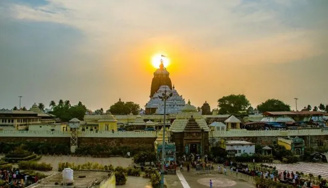 ଶ୍ରୀମନ୍ଦିର ନାଟମଣ୍ଡପ, ଜଗମୋହନ ମରାମତି ପ୍ରସଙ୍ଗ : ଆଜି ଆସିବେ ଏଏସଆଇର ଉଚ୍ଚସ୍ତରୀୟ ବୈଷୟିକ ଦଳ; ନାଟମଣ୍ଡପ ବିମର ଫାଟ କରିବେ ଅନୁଧ୍ୟାନ