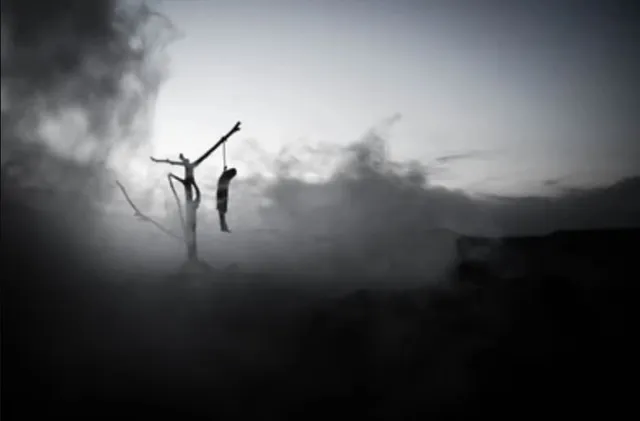 ୨ ଦଳିତ ଝିଅଙ୍କୁ ହତ୍ୟା କରି ଗଛରେ ଟାଙ୍ଗିଦେଲେ ଦୁର୍ବୃତ୍ତ । ସ୍ଥାନୀୟ ଅଞ୍ଚଳରେ ହଇଚଇ ।