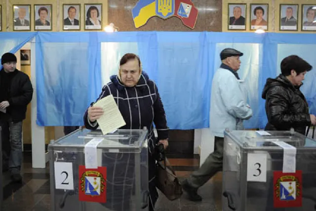 ୟୁକ୍ରେନର ୪ ପ୍ରଦେଶରେ ଋଷ ଆରମ୍ଭ କଲା ଭୋଟିଂ । କେତେ ଲୋକ ଋଷରେ ମିଶିବାକୁ ଚାହୁଁଛନ୍ତି ତାହା ଉପରେ ହେଉଛି ମତଦାନ 