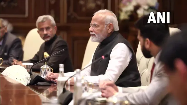 ଏସସିଓ ସମ୍ମିଳନୀରୁ ଆସିଲା ଭାରତ-ଚୀନ୍ ତିକ୍ତ ସମ୍ପର୍କର ଚିତ୍ର । ପାଖାପାଖି ଛିଡା ହେଲେ କିନ୍ତୁ ମୁହଁକୁ ଅନେଇଲେନି ମୋଦୀ ଓ ଜିନପିଙ୍ଗ ।