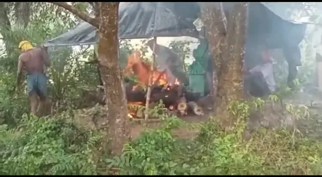 ପଲିଥିନ ତଳେ ଜଳିଲା ଜୁଇ । ଶ୍ମଶାନ ଯୋଜନାକୁ ନେଇ ଉଠିଲା ପ୍ରଶ୍ନ