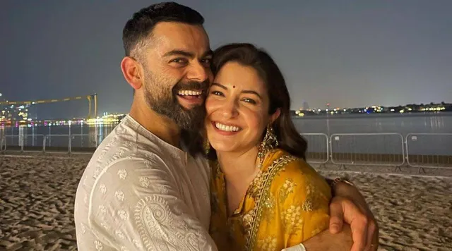 ବିରାଟ ବିଜୟ ପରେ କୋହଲିଙ୍କ ପାଇଁ ଅନୁଷ୍କା ଲେଖିଲେ ଇନଷ୍ଟାଗ୍ରାମ ପୋଷ୍ଟ । ଶୁଣନ୍ତୁ, ନିଜ ସ୍ୱାମୀଙ୍କ ପାଇଁ ସୋସିଆଲ୍ ମିଡିଆରେ କଣ ଲେଖିଲେ ଅନୁଷ୍କା ଶର୍ମା?