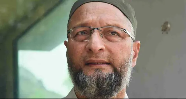 ‘ପ୍ରଥମେ ପାରା ଛାଡୁଥିଲେ, ବର୍ତ୍ତମାନ ଚିତା’, ପ୍ରଧାନମନ୍ତ୍ରୀଙ୍କ ବୟାନକୁ ନେଇ ଓୱେସୀଙ୍କ ଟାର୍ଗେଟ ।