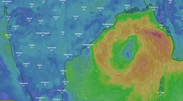 ପୂର୍ବ କେନ୍ଦ୍ରୀୟ ବଙ୍ଗୋପସାଗର ବାତ୍ୟାର ରୂପ ନେଲା ଗଭୀର ଅବପାତ । ସମୁଦ୍ର ଭିତରେ ମୋଡ ବଦଳାଇ ଉତ୍ତର ପୂର୍ବ ଦିଗରେ ଉପକୂଳ ମୁହାଁ ହେବ ସାମୁଦ୍ରିକ ଝଡ ସିତ୍ରାଙ୍ଗ 