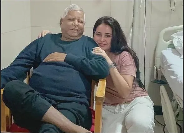 ଝିଅ ରୋହିଣୀ ଲାଲୁଙ୍କୁ ଦାନ କରିବେ କିଡନୀ, ରୋହିଣୀଙ୍କୁ ନେଇ ଲାଲୁ କହିଲେ ଏଭଳି କଥା