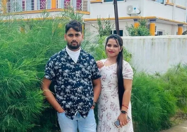 ଲେଡି ବ୍ଲାକମେଲରର ସମ୍ପତ୍ତି ବାଜ୍ୟାପ୍ତି ପ୍ରକ୍ରିୟା ଆରମ୍ଭ । ଘର ମାପଚୂପ କଲା ଇଡିର ୪ ଜଣିଆ ଟିମ୍ ।