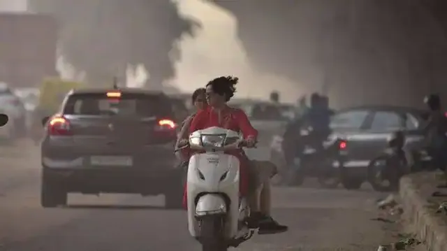 ବିଷ ବଳୟ ସାଜିଛି ଦିଲ୍ଲୀର ପ୍ରଦୂଷିତ ବାୟୁ : କମ ଗାଡି ବ୍ୟବହାର ଓ ୱାର୍କ ଫ୍ରମ ହୋମ କରିବାକୁ ଦିଲ୍ଲୀ ସରକାରଙ୍କ ଅପିଲ