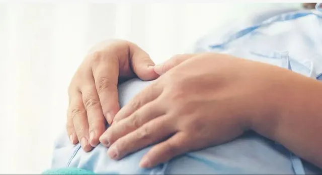 ୨୭ ସପ୍ତାହର ଗର୍ଭବତୀ ଯୁବତୀଙ୍କୁ ଗର୍ଭପାତ ପାଇଁ ଅନୁମତି ଦେଲେ କେରଳ ହାଇକୋର୍ଟ, କହିଲେ- ଏହା ମହିଳାଙ୍କ ଇଚ୍ଛା