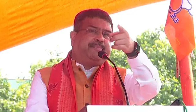 ପଦ୍ମପୁର ଉପନିର୍ବାଚନ ପାଇଁ ଆଜି ସରୁଛି ପ୍ରଚାର : ପୁଣି ମୈଦାନକୁ ଓହ୍ଲାଇବେ କେନ୍ଦ୍ରମନ୍ତ୍ରୀ ଧର୍ମେନ୍ଦ୍ର ପ୍ରଧାନ