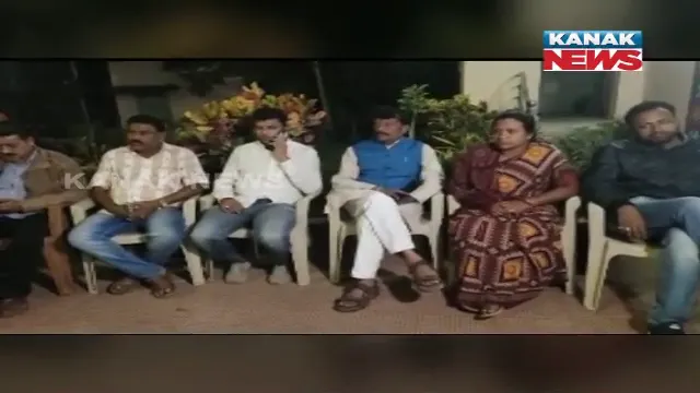 ଧାରଣାରୁ ଓହରିଲେ ବିଜେପି ବିଧାୟକ ପ୍ରାର୍ଥୀ : ସୁରକ୍ଷା ଯୋଗାଇଦେବାକୁ ପ୍ରତିଶ୍ରୁତି ଦେଲେ ଏସଡିପିଓ