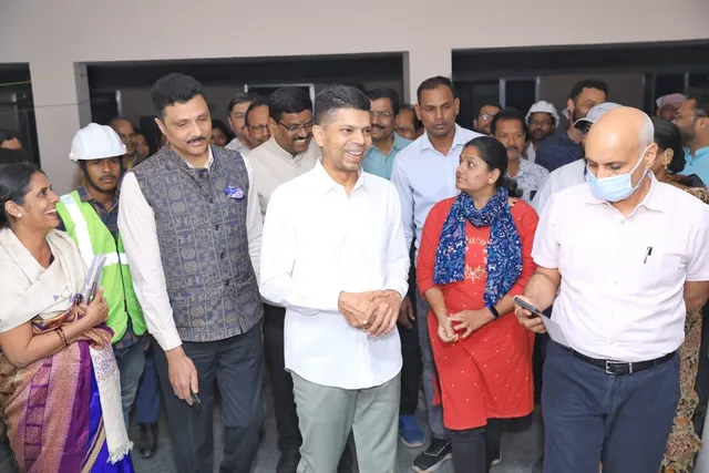 ଓୟୁଏଟିର ସବୁ କ୍ଲାସ୍ ହେବ ସ୍ମାର୍ଟ କ୍ଲାସ୍ । ଡିସେମ୍ବର ସୁଦ୍ଧା ନିର୍ମାଣ ଶେଷ ହେବ ୧୦୦୦ ଆସନ ବିଶିଷ୍ଟ ଅତ୍ୟାଧୁନିକ ଅଡିଟୋରିୟମ୍ । ଓଡିଶା କୃଷି ଓ ବୈଷୟିକ ବିଶ୍ବବିଦ୍ୟାଳୟ ପରିଦର୍ଶନ କଲେ ୫-ଟି ସଚିବ ।