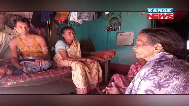 ବୟସର ଅପରାହ୍ନରେ ବି ସମାଜ ସେବା। ଦୁର୍ଗମ ଅଞ୍ଚଳରେ ଲୋକଙ୍କ ସମସ୍ୟା ବୁଝୁଛନ୍ତି ୭୫ ବର୍ଷୀୟା ବୃଦ୍ଧା।