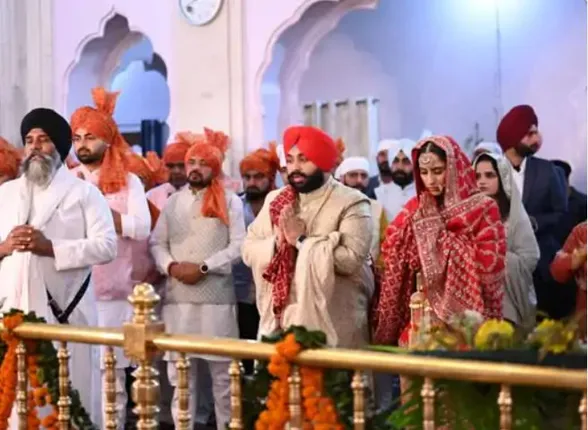 ଶିକ୍ଷାମନ୍ତ୍ରୀଙ୍କୁ ବିବାହ କଲେ ଲେଡି IPS। ଦୁଇ ରାଜ୍ୟର ମୁଖ୍ୟମନ୍ତ୍ରୀ ହେଲେ ଅତିଥି