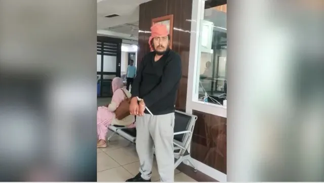 ଏୟାର ଇଣ୍ଡିଆରେ ଝଗଡା କରିଥିବା ଯୁବକ ମାନସିକ ଅସୁସ୍ଥ. କ୍ୟାମେରା ସାମ୍ନାରେ ବଡ ଖୁଲାସା କଲେ ବାପା ।