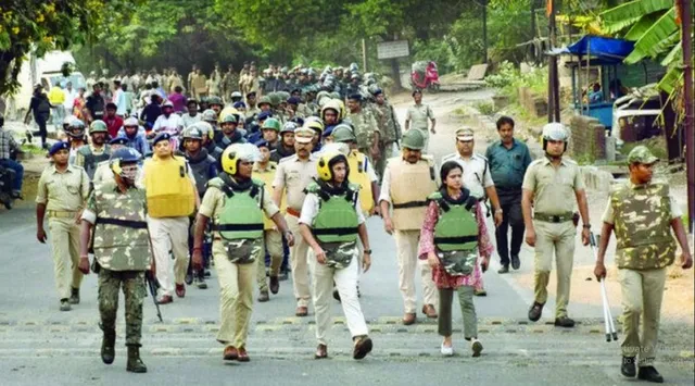 ସମ୍ବଲପୁରରେ ଆଉ ୨ ଦିନ ଇଣ୍ଟରନେଟ୍ ସେବା ବନ୍ଦ । ଅନିର୍ଦ୍ଦିଷ୍ଟ କାଳ ପାଇଁ କର୍ଫ୍ୟୁ, ସ୍ଥିତି ସୁଧୁରିବା ଯାଏଁ ଜାରି ରହିବ କଟକଣା । ରାଜ୍ୟ ଗୃହ ବିଭାଗ ପକ୍ଷରୁ ବିଜ୍ଞପ୍ତି ।