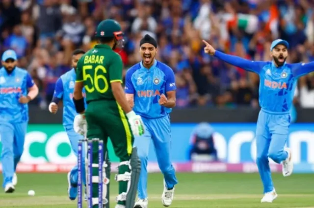 ବିଶ୍ୱକପ୍ ଖେଳିବାକୁ ଭାରତ ଆସିବ ପାକିସ୍ତାନ ଟିମ୍ । ବିବାଦ ଭିତରେ ପିସିବିକୁ ମନାଇଲା ଆଇସିସି!