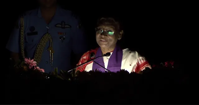 ରାଷ୍ଟ୍ରପତିଙ୍କ ଭାଷଣ ବେଳେ ବିଦ୍ୟୁତ କାଟ ଘଟଣା : ଗଠନ କରଯାଇଛି ୩ ଜଣିଆ କମିଟି । ଟାଟା ପାୱାର ଅଧିକ୍ଷଣ ଯନ୍ତ୍ରୀଙ୍କୁ କାରଣ ଦର୍ଶାଅ ନୋଟିସ୍