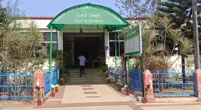 ଘାଣ୍ଟ ତରକାରୀ ଚାଖୁ ଚାଖୁ ହଣ୍ଡା ଭିତରେ ଖସିପଡିଲେ ମଦ୍ୟପ ଯୁବକ । ଗୁରୁତର ଅବସ୍ଥାରେ ମେଡିକାଲରେ ଭର୍ତ୍ତି