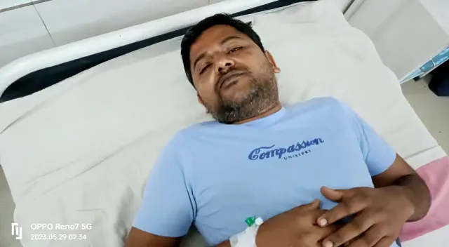 ବିଜୁଳି କାଟକୁ ନେଇ ତାତିଲେ ଲୋକେ : ବିଳମ୍ବିତ ରାତିରେ ଭୋଜି ଖାଇ ଫେରୁଥିବା ବେଳେ ବିଦ୍ୟୁତ ବିଭାଗ ଯନ୍ତ୍ରୀଙ୍କୁ ଆକ୍ରମଣ