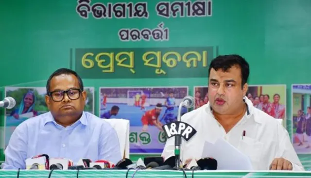 ରୋହିତଙ୍କୁ ନେଇ ତେଜିଲା ରାଜନୀତି, ସରକାରଙ୍କୁ ଘେରିଲେ ବିରୋଧୀ 