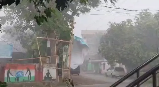 ମାଲକାନଗିରିରେ କାଳବୈଶାଖୀର ତାଣ୍ଡବ, ଭୁଶୁଡିଲା ଏୟାରଷ୍ଟ୍ରିପର କାନ୍ଥ