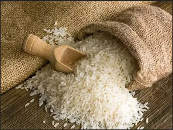 ପ୍ରବାସୀ ଭାରତୀୟଙ୍କୁ ଘାରିଛି ଚାଉଳ ଅଭାବ ସମସ୍ୟା । ଆମେରିକାରେ ମିଳୁନି ପର୍ଯ୍ୟାପ୍ତ ପରିମାଣର ଚାଉଳ, ଲାଗୁଛି ଗ୍ରାହକଙ୍କ ଲମ୍ବା ଲାଇନ