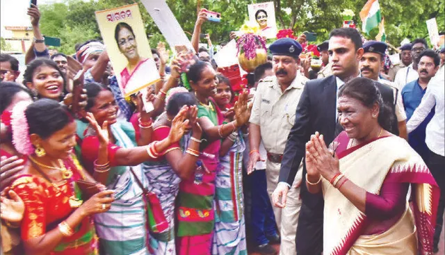 ଆଜି କଟକ ଯିବେ ରାଷ୍ଟ୍ରପତି ଦ୍ରୌପଦୀ ମୁର୍ମୁ : କରିବେ ମାଆ କଟକ ଚଣ୍ଡିଙ୍କ ଦର୍ଶନ; ବିଭିନ୍ନ କାର୍ଯ୍ୟକ୍ରମରେ ଦେବେ ଯୋଗ