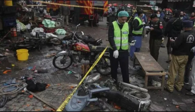 ପାକିସ୍ତାନରେ ବିସ୍ଫୋରଣରେ ୩୫ ଜଣଙ୍କର ମୃତ୍ୟୁ