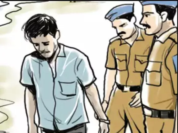 ଗ୍ରାହକ ସେବା କେନ୍ଦ୍ରରୁ ଲକ୍ଷାଧିକ ଟଙ୍କା ହଡପ ଅଭିଯୋଗ : ଅଭିଯୁକ୍ତକୁ ଗିରଫ କରି କୋର୍ଟଚାଲାଣ କଲା ପୋଲିସ