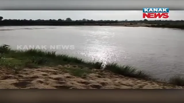 ଚାଷୀଙ୍କ ପାଇଁ ଦୁଃଖ ପାଲଟିଛି ହାତୀ ନଦୀ। ଗତିପଥ ବଦଳାଇ ଚାଷ ଜମିଆଡେ ମାଡିଯାଉଛି ନଦୀ