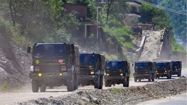 ଲଦ୍ଦାଖରେ ବଡ ସଡକ ଦୁର୍ଘଟଣା, ୯ ଯବାନ ସହିଦ 