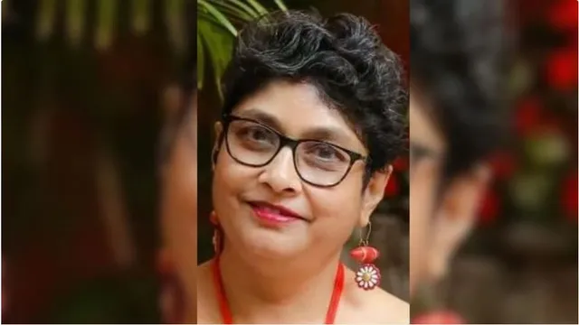 ମଣିପୁର ମହିଳାଙ୍କୁ କେମିତି ଅନୁଭବ ହୋଇଥିବ? ଫ୍ଲାଇଂ କିସ ବିବାଦରେ ମହିଳା ଆଇଏଏସଙ୍କ ଟ୍ୱିଟ୍ ଭାଇରାଲ୍