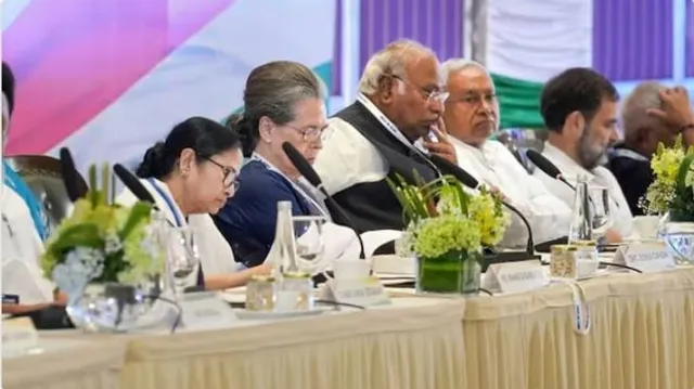 କେଉଁ ଦଳ କେଉଁଠି କେତେ ପ୍ରାର୍ଥୀ ଦେବ ? ଆଜି ବିରୋଧୀ ଇଣ୍ଡିଆ ମେଣ୍ଟ ବୈଠକରେ ହେବ ଆଲୋଚନା